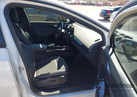 2024 Volkswagen Id.4 S z USA, uszkodzony, nr VIN 1V25MPE81RC008927